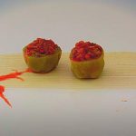 Alcachofas de Tudela rellenas de txistorra y champiñones