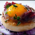 Champiñon con huevo de codorniz al horno